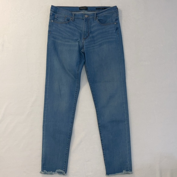 Banana Republic Light Wash Skinny Jeans Size 32L - Picture 1 of 10